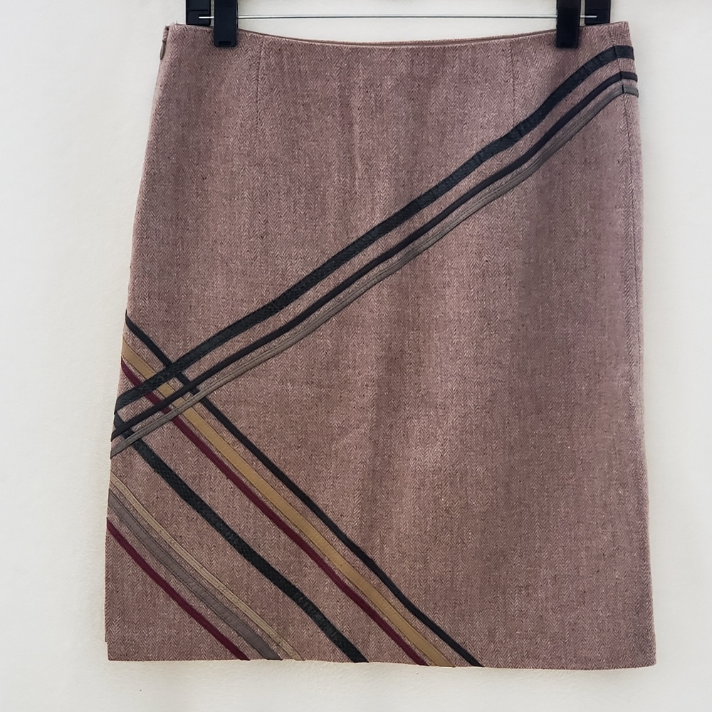 EXPRESS WOMAN'S WOOL SKIRT SIZE 9/10